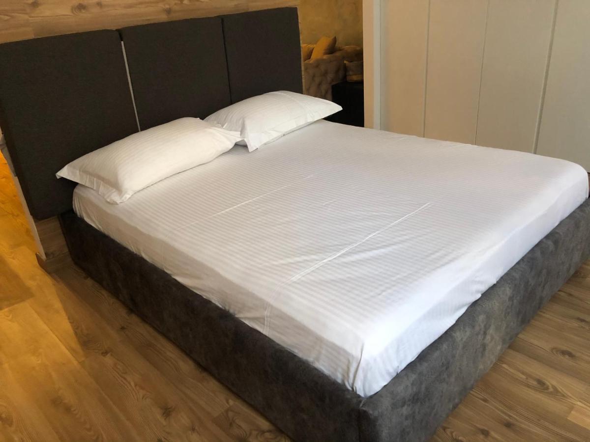 The Laurels - City Center Apartment Tirana Extérieur photo